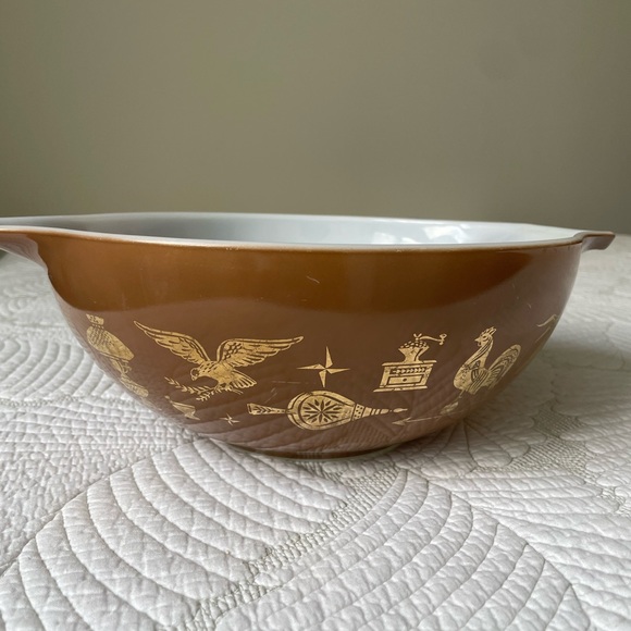 Pyrex Other - Pyrex 444 4 Qt  Cinderella Bowl
